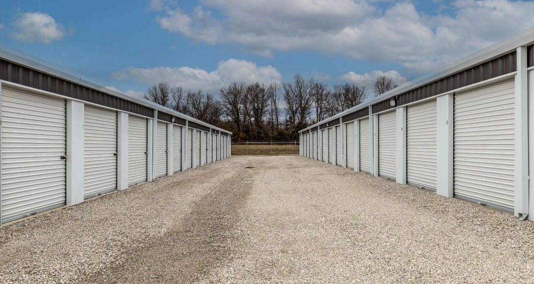 Strafford Storage at 6909 E Farm Rd 104 Strafford, MO 65757